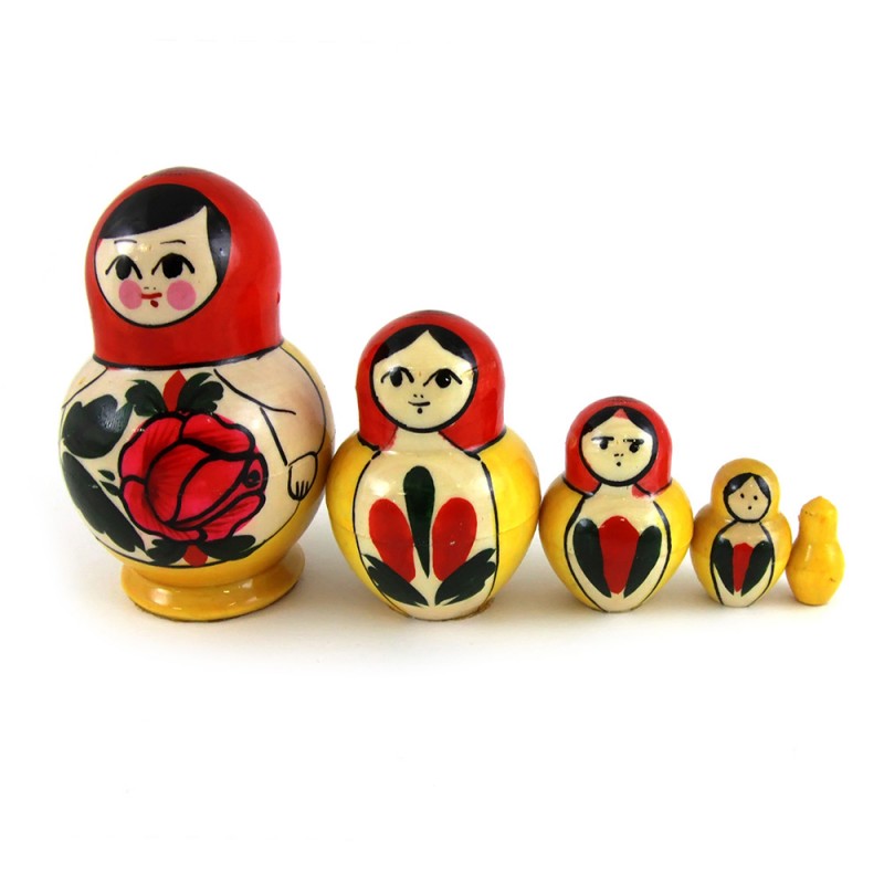 Russian dolls (Matrioshka) изображение